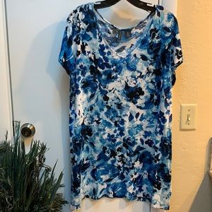 Ladies floral tunic size 1X by Paraphrase